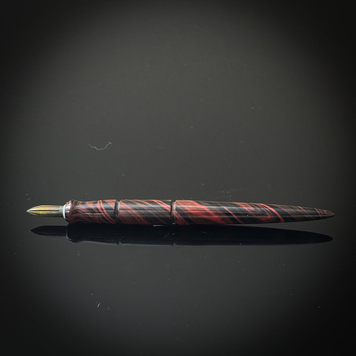 Red and Black Ebonite Contoured Nib Holder