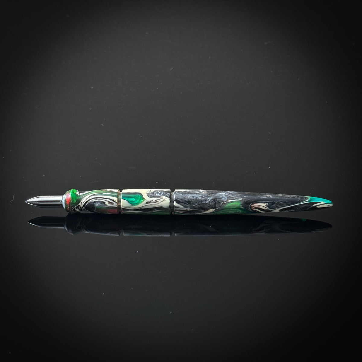 Caught in the Briars Contoured Nib Holder - Semi Gloss