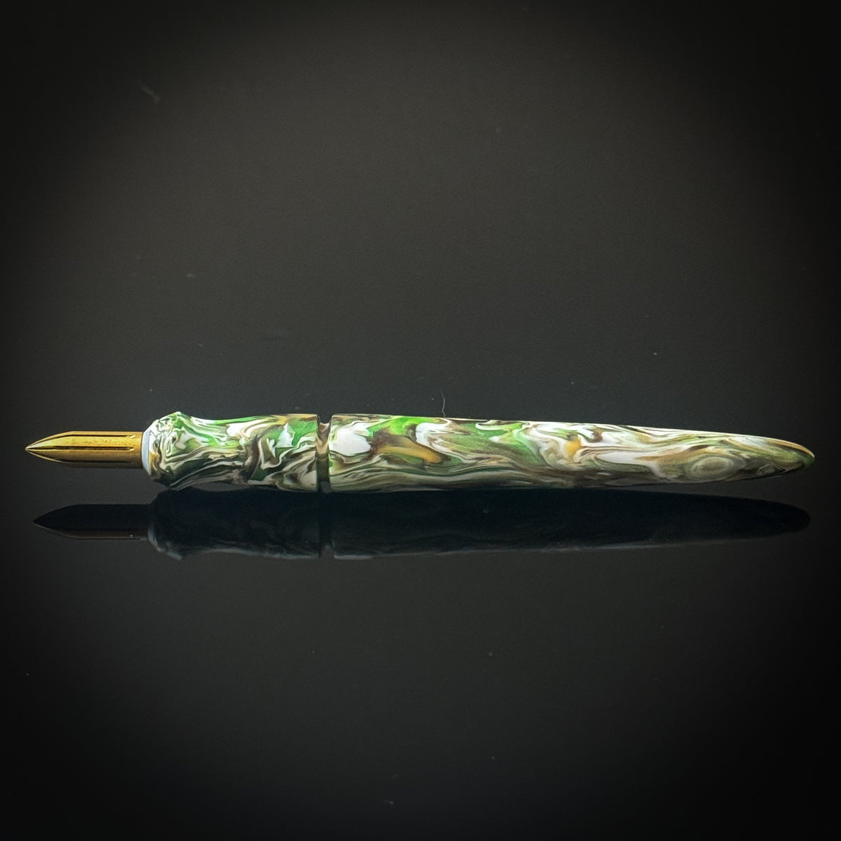 Candy Apple Mini Nib Holder - Semi Gloss Finish
