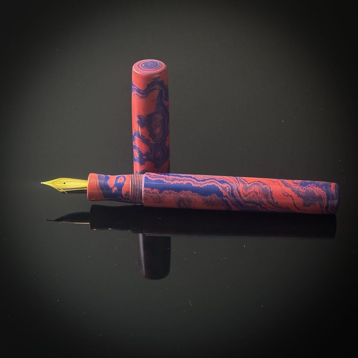 Red and Blue Ebonite Extra Long Arlington Model - Jowo Nib