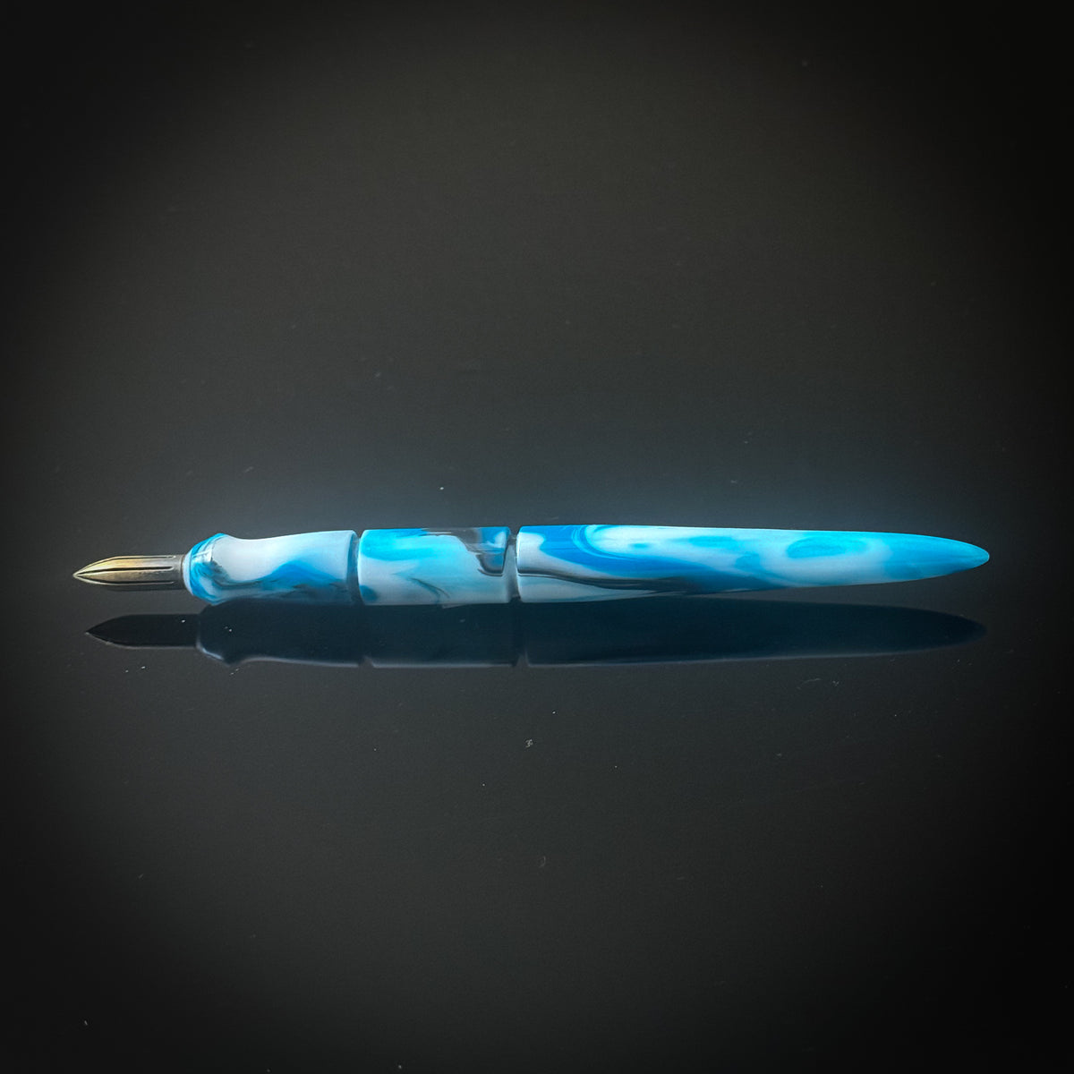 Teal White and Black Contoured Nib Holder
